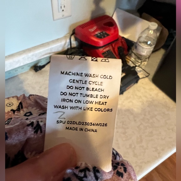 Prairie style Bloom Chic layered floral with flutter sleeves! Bohemian fullness! - Picture 12 of 12